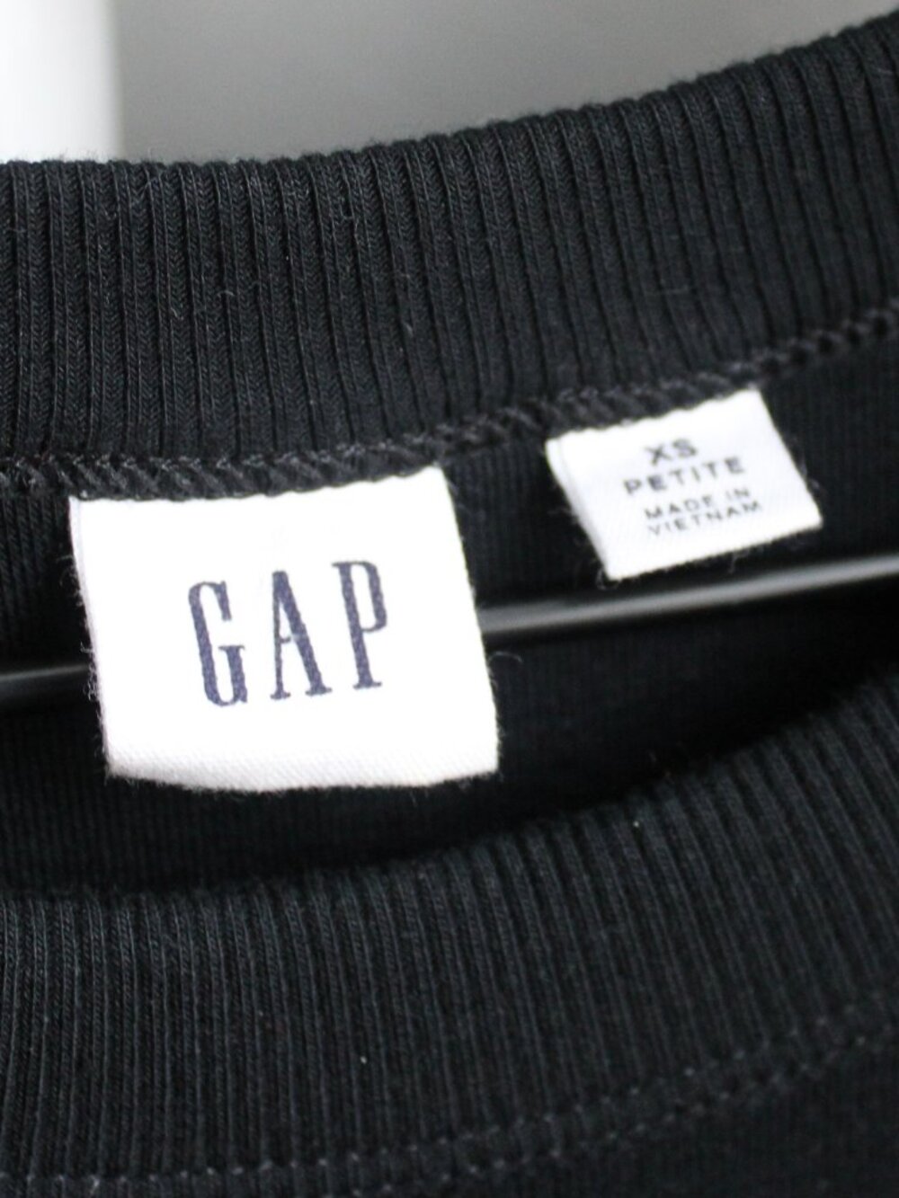 Gap Women's Black Softspun Sleeveless Tank Crew Fitted Midi Dress sz XS Petite - Picture 3 of 4
